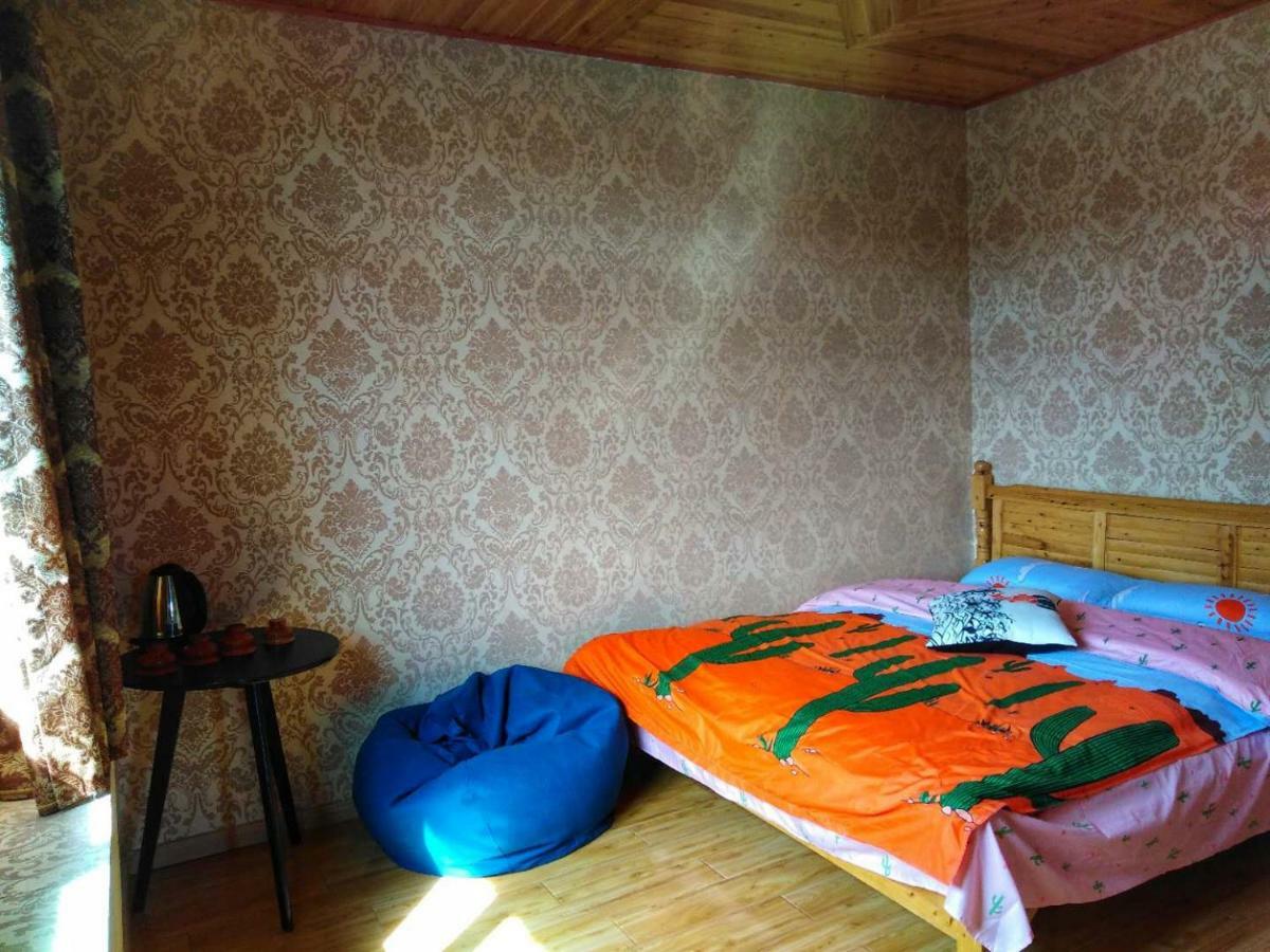 Zishuo Zihua Guest House Даоченг Екстериор снимка